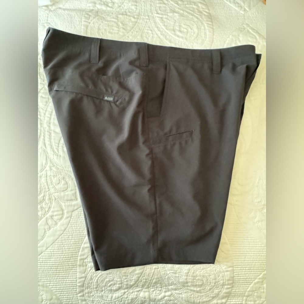 5.11 Tactical Black Flat Front Shorts size 40 like new